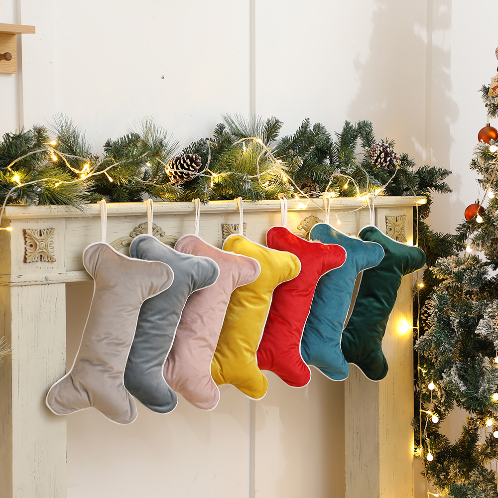 Velvet Dog Christmas Stocking  - Luxury Xmas Bags บทวิจารณ์และราคา