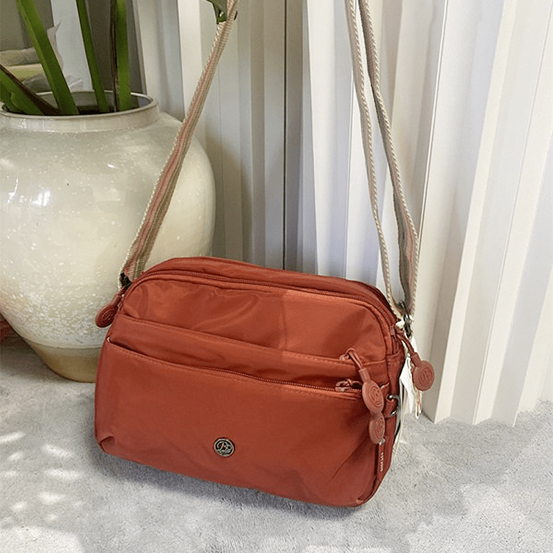 Ultra-light Nylon Crossbody Ba - Luxury Bags Store บทวิจารณ์และราคา