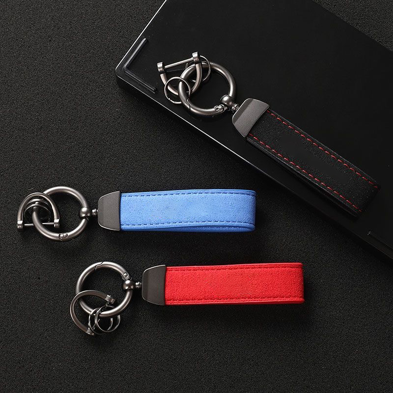 Suede Leather Car Keychain Hig - Luxury Xmas Bags บทวิจารณ์และราคา