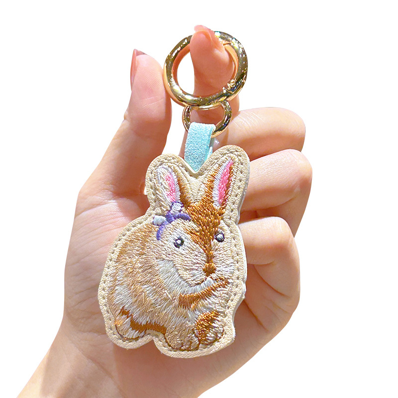 Embroidery Keychain Cute Rabbi - Luxury Xmas Bags บทวิจารณ์และราคา