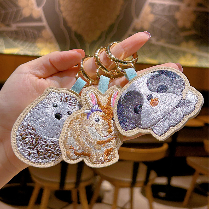 Embroidery Keychain Cute Rabbi - Luxury Xmas Bags บทวิจารณ์และราคา