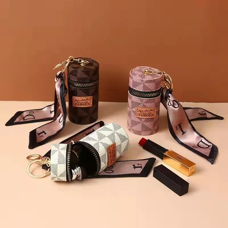 Luxury Leather Bucket Lipstick - Luxury Bags Consignment บทวิจารณ์และราคา