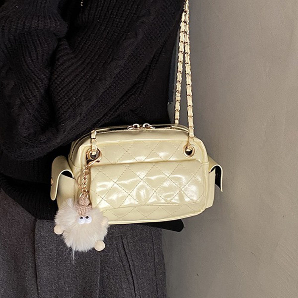 Quilted Pattern Chain Design C - Chain Crossbody Quilted บทวิจารณ์และราคา