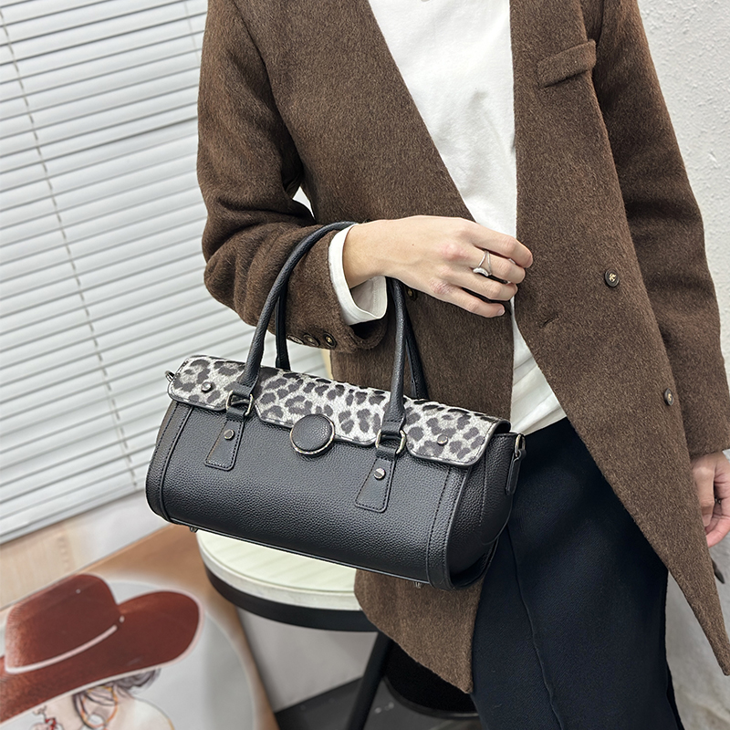 Vintage Leopard Print Patchwor - Luxury Bags Vegan Leather บทวิจารณ์และราคา