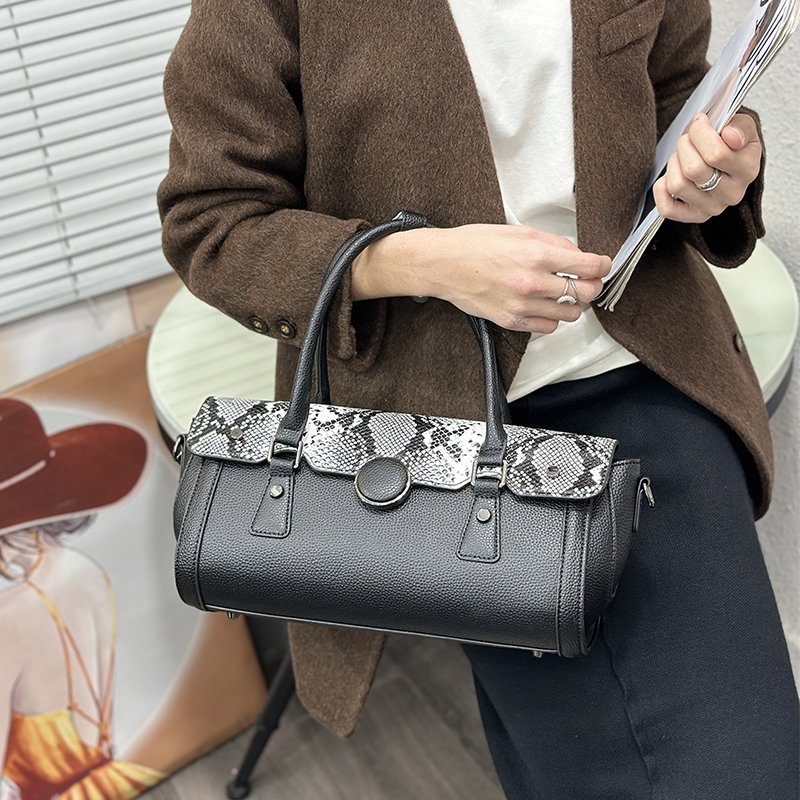 Vintage Leopard Print Patchwor - Luxury Bags Vegan Leather บทวิจารณ์และราคา