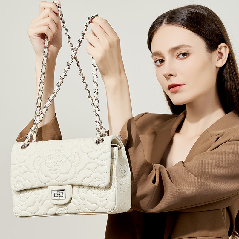 Top Grain Highland Lambskin Sh - Chain Crossbody Quilted บทวิจารณ์และราคา