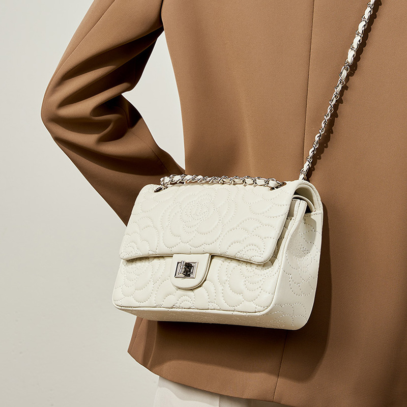 Top Grain Highland Lambskin Sh - Chain Crossbody Quilted บทวิจารณ์และราคา