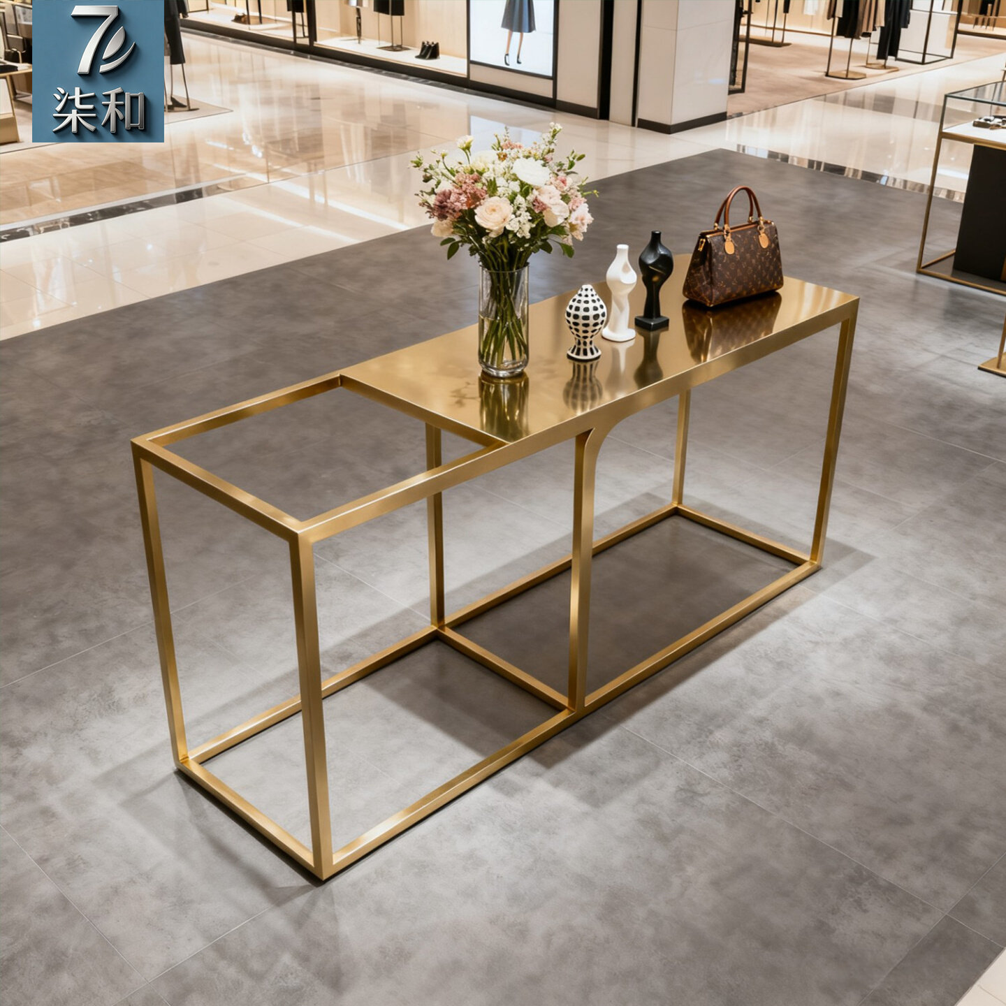 Clothing store display table S - Luxury Bags In Store บทวิจารณ์และราคา