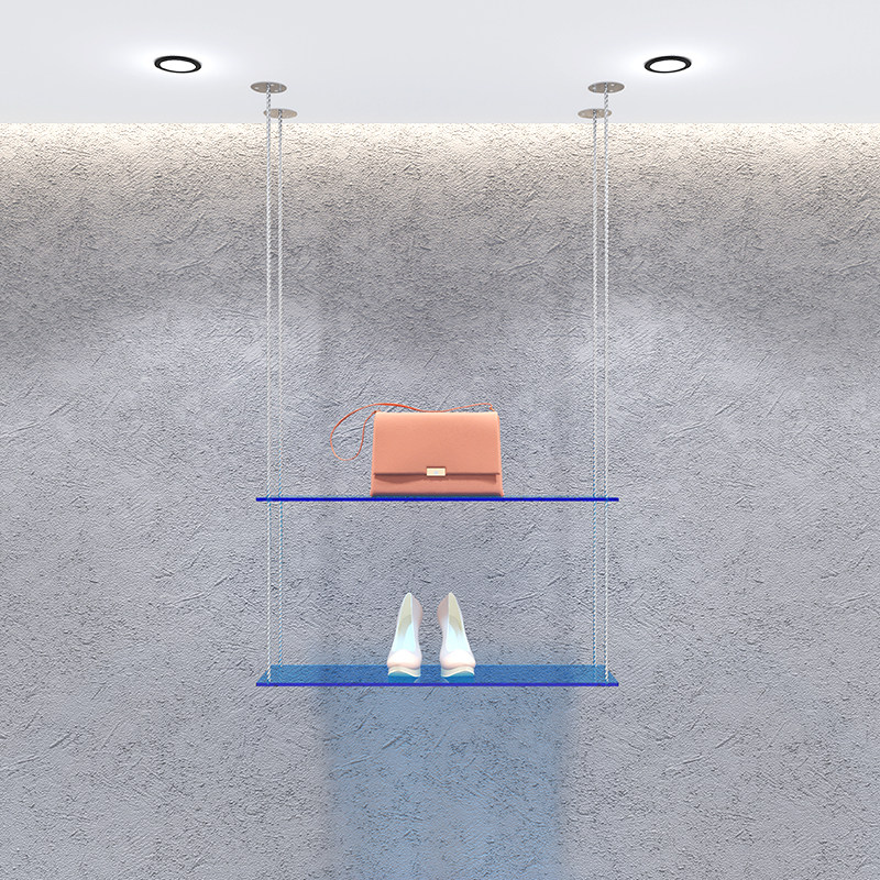 Clothing store window display  - Luxury Bags In Store บทวิจารณ์และราคา